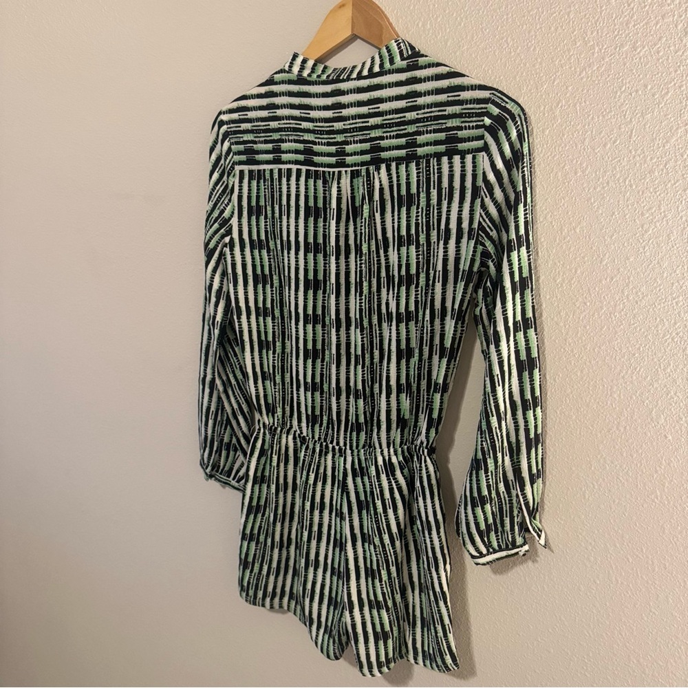 Jenn Romper NWT - Picture 8 of 8